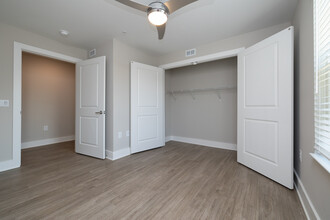 Dunean Creek in Greenville, SC - Building Photo - Interior Photo