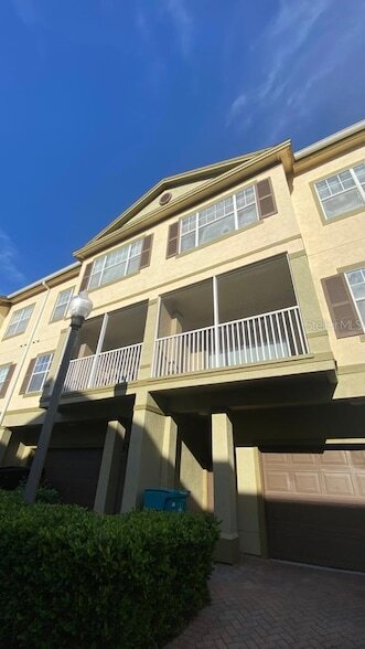 2532 Grand Central Pkwy, Unit 3 in Orlando, FL - Building Photo - Building Photo