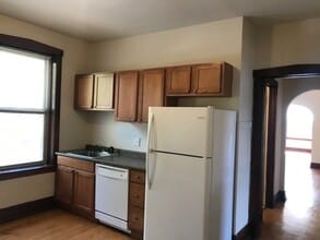 2000 W Addison St in Chicago, IL - Foto de edificio - Building Photo