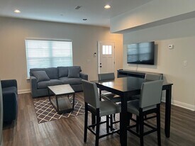 311 McMinnville Hwy, Unit 02307 in Woodbury, TN - Building Photo