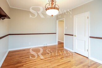 1097 N Adams St in Pottstown, PA - Building Photo - Building Photo