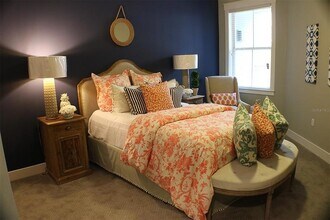 4310 W Spruce St, Unit 542 in Tampa, FL - Foto de edificio - Building Photo