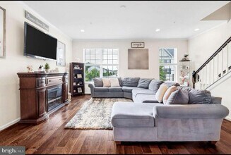 7713 Gaston Pl in Glen Burnie, MD - Building Photo - Building Photo