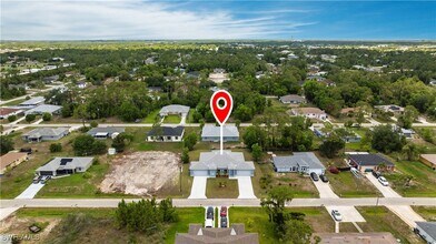 2422 Mae Ave S in Lehigh Acres, FL - Building Photo - Building Photo