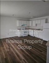 332 14th St in Toledo, OH - Building Photo