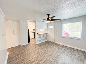 2222 S Rural Rd in Tempe, AZ - Building Photo - Building Photo