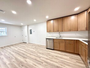 728 US-6 in Mahopac, NY - Foto de edificio - Building Photo