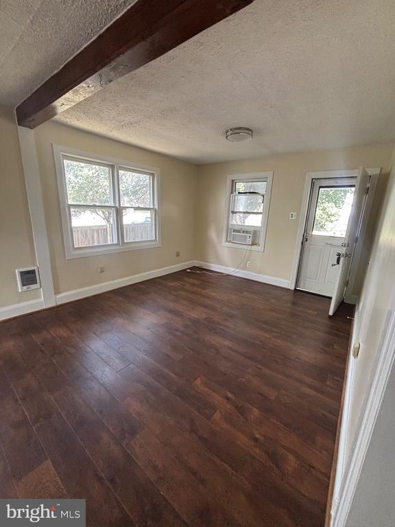 property at 505 York Ave