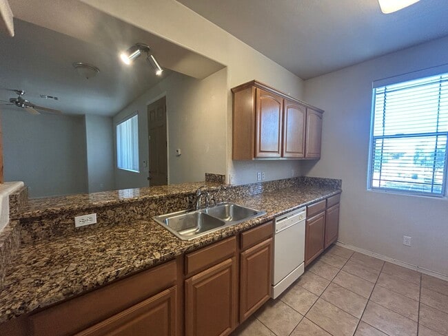 2155 N Grace Blvd in Chandler, AZ - Building Photo - Building Photo
