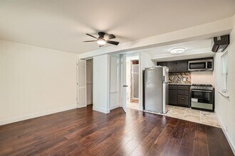 1013 E 3rd St in Austin, TX - Building Photo - Building Photo