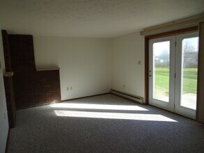 212 Piedmont Dr in Duncansville, PA - Building Photo - Building Photo