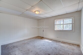 330 Bridge St in Gary, IN - Building Photo - Building Photo