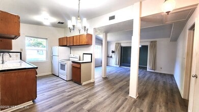 5532 Keystone Dr S in Jacksonville, FL - Building Photo - Building Photo