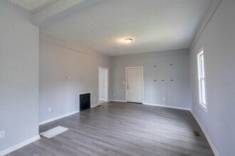 326 Maple St in Lewisburg, TN - Building Photo - Building Photo