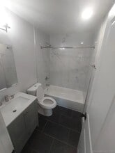 280 Collins St in Hartford, CT - Building Photo - Building Photo