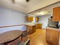 5500 Whisper Glen Dr photo'