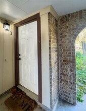 7014 Troy St in Santa Fe, TX - Building Photo - Building Photo