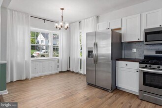 2305 Pickwick Rd in Baltimore, MD - Building Photo - Building Photo