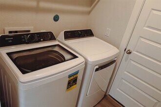 8526 Blueberry Ash St in Magnolia, TX - Building Photo - Building Photo