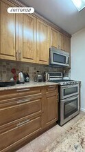 1580 E 18th St in Brooklyn, NY - Building Photo - Building Photo