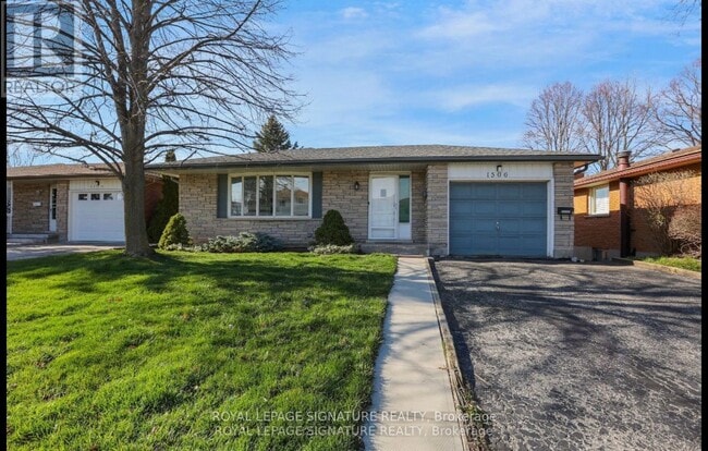 property at 1506 Queen's Blvd