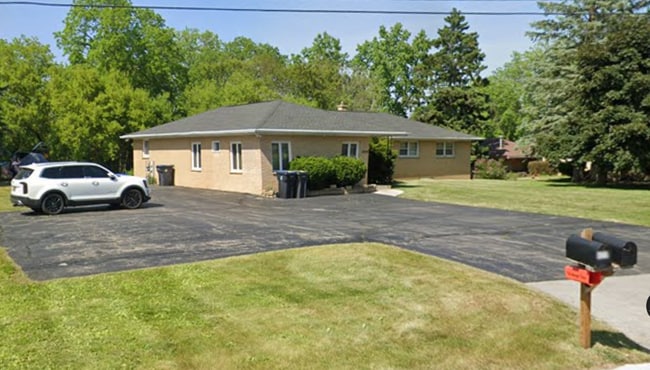 property at 4914 Northwestern Ave