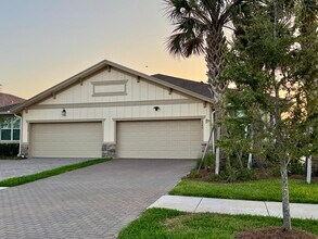 1243 Tangled Orch Trce in Loxahatchee, FL - Building Photo - Building Photo