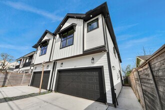 127 E 38th St in Houston, TX - Building Photo - Building Photo