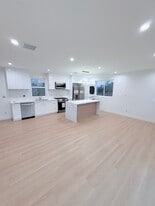 8315 Kittyhawk Ave in Los Angeles, CA - Building Photo