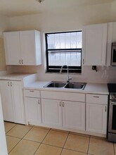1590 NE 161st St in North Miami Beach, FL - Building Photo - Building Photo