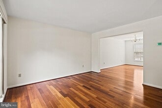 8024 Big Pool Rd in Laurel, MD - Building Photo - Building Photo