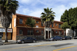 521 N Avalon Blvd Apartments