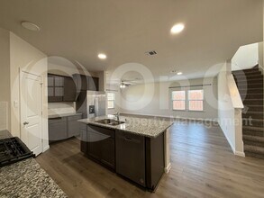 1400 Colonial Bluff Ln in Princeton, TX - Building Photo - Building Photo