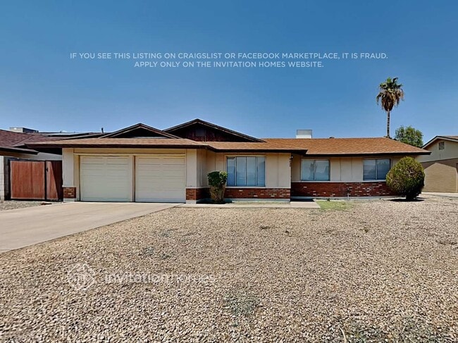 4438 W Mercer Ln