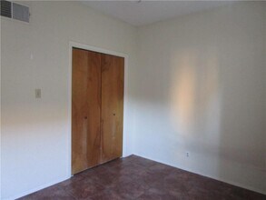 621 W 37th St in Austin, TX - Building Photo - Building Photo