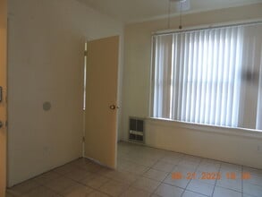 532 21st St in San Diego, CA - Building Photo - Building Photo