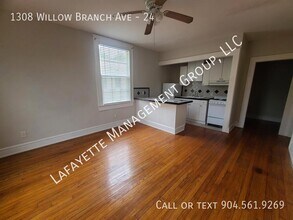 1308 Willow Branch Ave in Jacksonville, FL - Building Photo - Building Photo