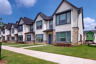 267 Mule Deer Mews in Little Elm, TX - Building Photo - Building Photo