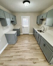 7097 Foxhall Dr in Horn Lake, MS - Foto de edificio - Building Photo