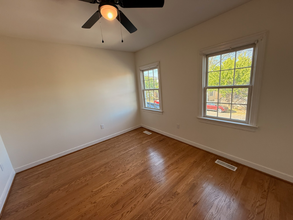 1513 W Cary St in Richmond, VA - Foto de edificio - Building Photo