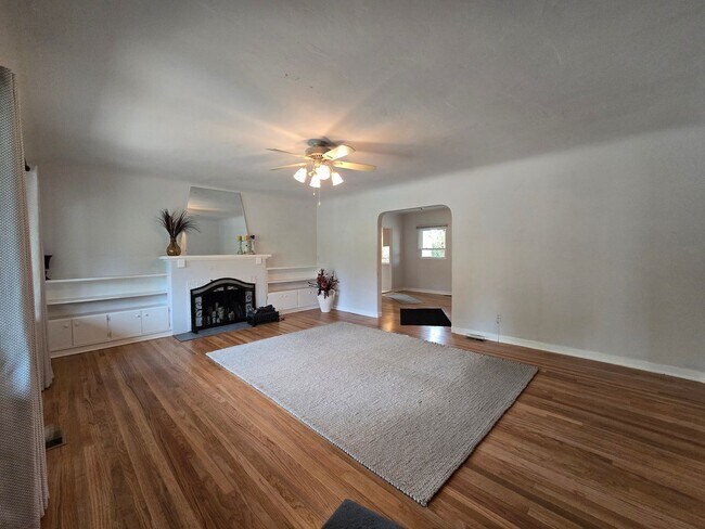 1304 Galisteo Pkwy in Santa Fe, NM - Building Photo - Building Photo
