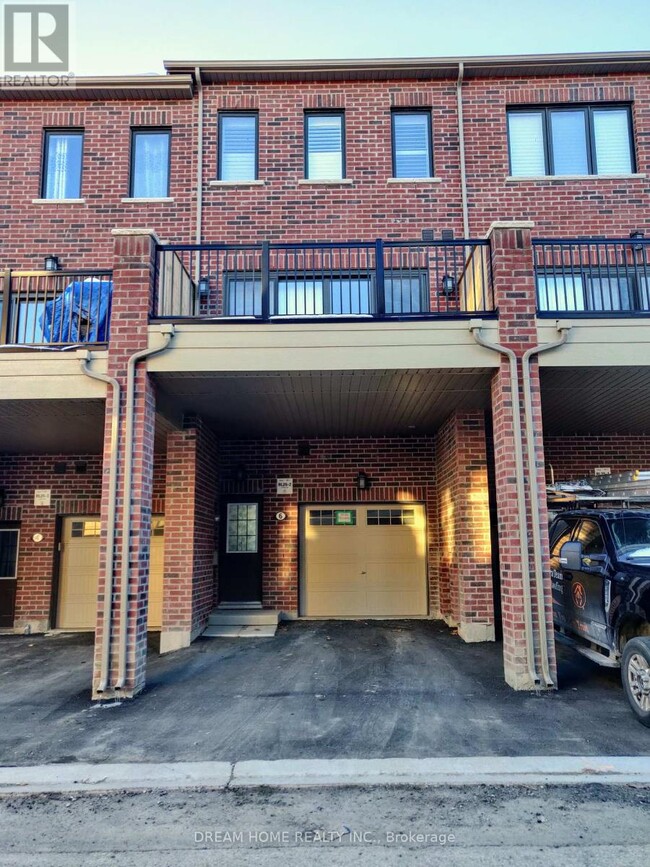 property at 6 Cafaro Ln