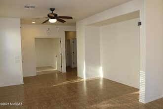 4692 W Calatrava Ln in Tucson, AZ - Building Photo - Building Photo