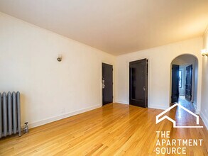 4856 N Leavitt St, Unit S2 in Chicago, IL - Building Photo - Building Photo