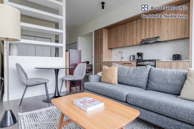 1000 S Michigan Ave in Chicago, IL - Foto de edificio - Building Photo