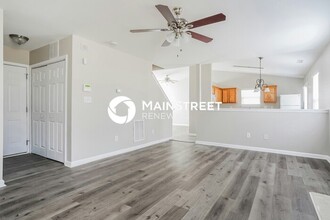 252 N Honey Springs Ave in Fuquay Varina, NC - Building Photo - Building Photo
