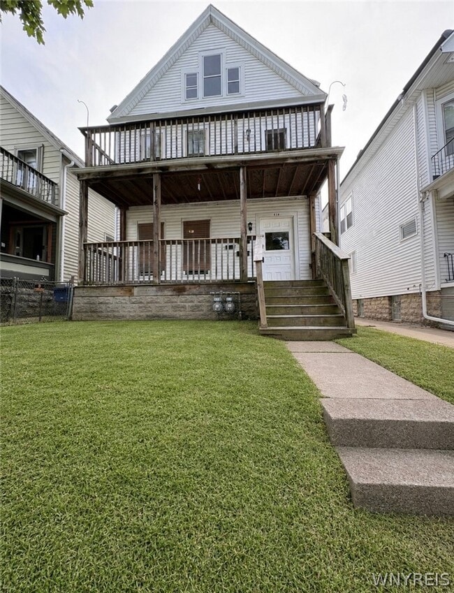 property at 414 Hoyt St