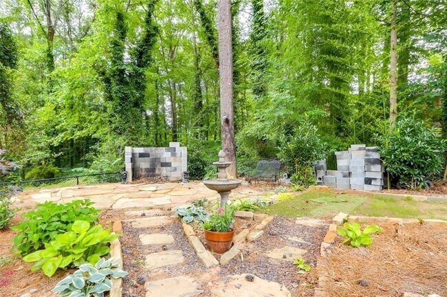 392 Greenfield Ct in Marietta, GA - Building Photo - Building Photo