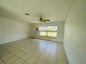 13620 Romford Ave in Port Charlotte, FL - Building Photo - Building Photo