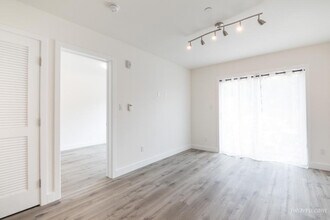 3933 Mission St in San Francisco, CA - Building Photo - Building Photo